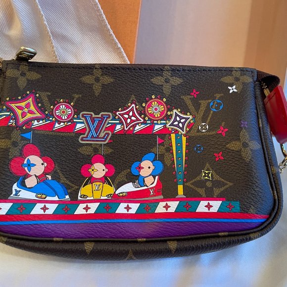 LOUIS VUITTON Monogram Vivienne Mini Pochette Accessoires M69976 - Picture 9 of 12